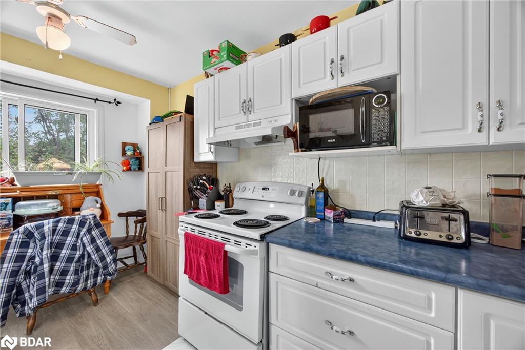 54-441 Barrie Road Property Photo 10