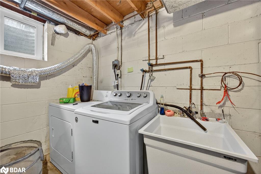 54-441 Barrie Road Property Photo 26