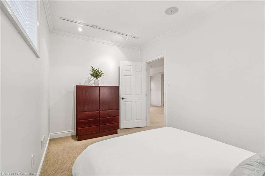 95 Cobblestone Place Property Photo 32