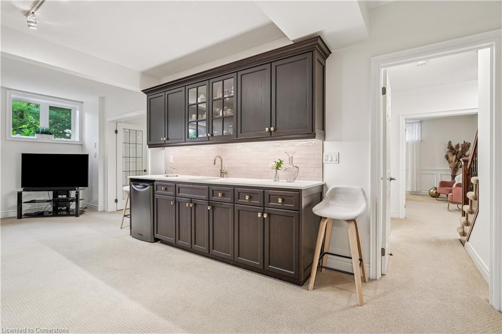 95 Cobblestone Place Property Photo 36