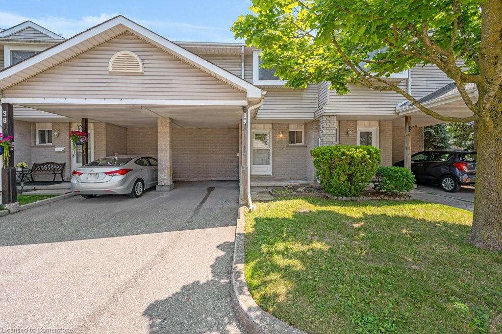 39-125 Sekura Crescent Property Photo 1