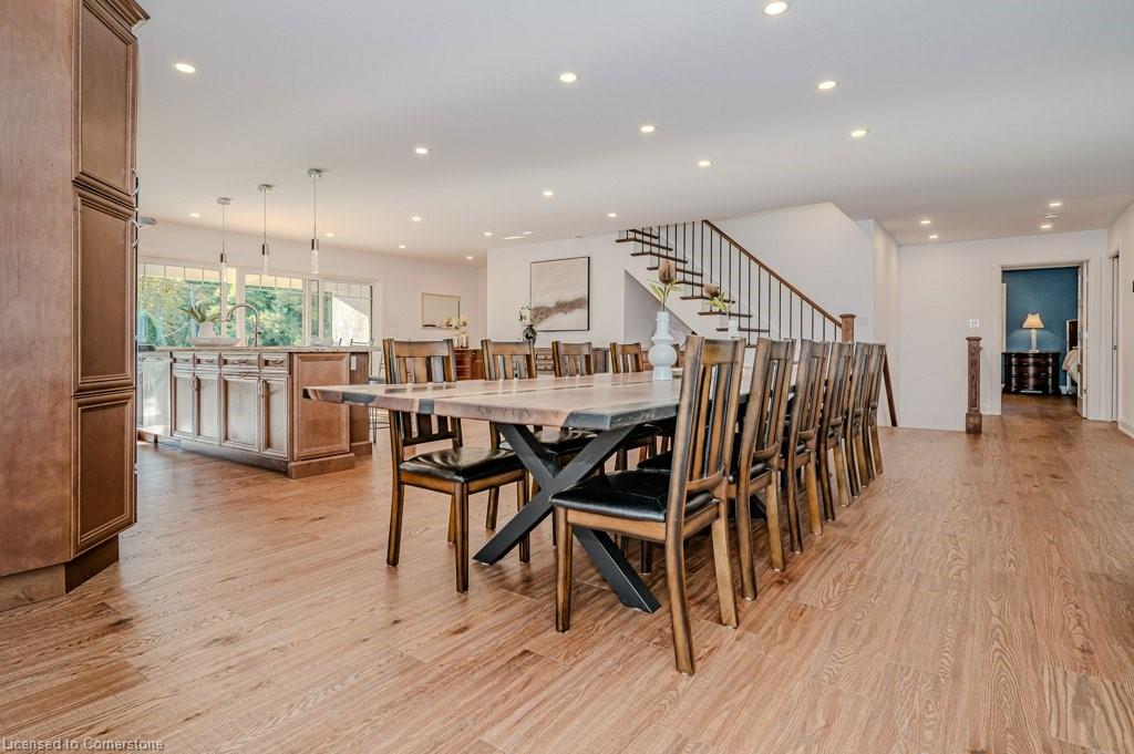 1354 1 Side Road Property Photo 4