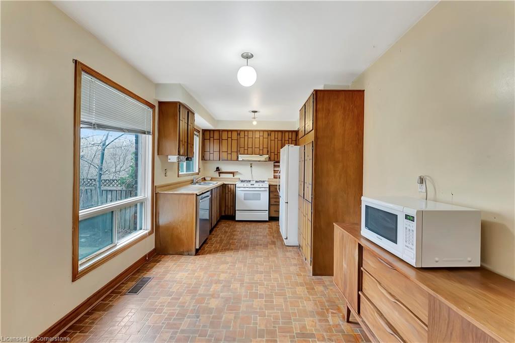 43 Curtis Drive Property Photo 17