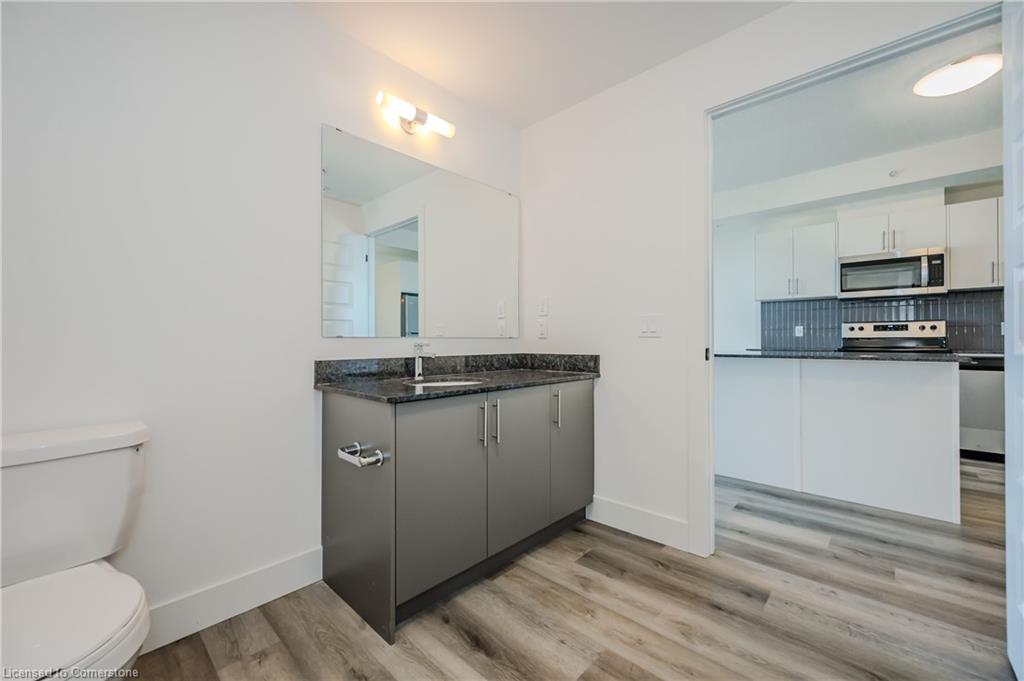 407-107 Roger Street Property Photo 12