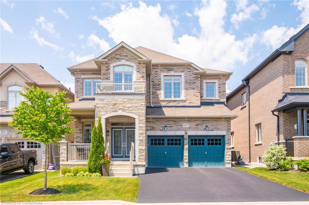 107 Avanti Crescent Property Photo