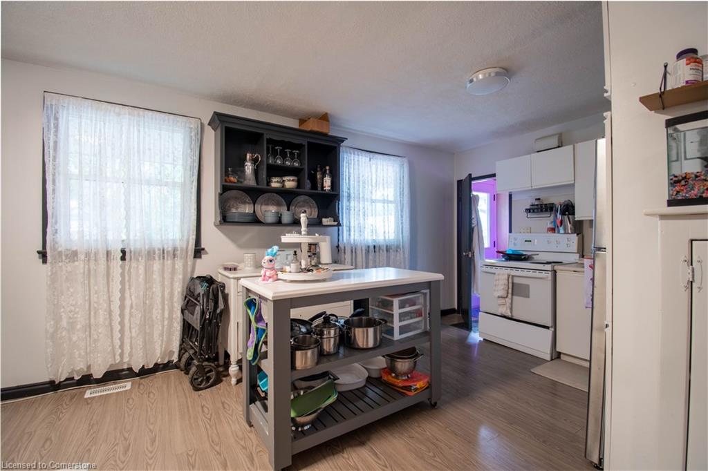 80 Frank Street Property Photo 4