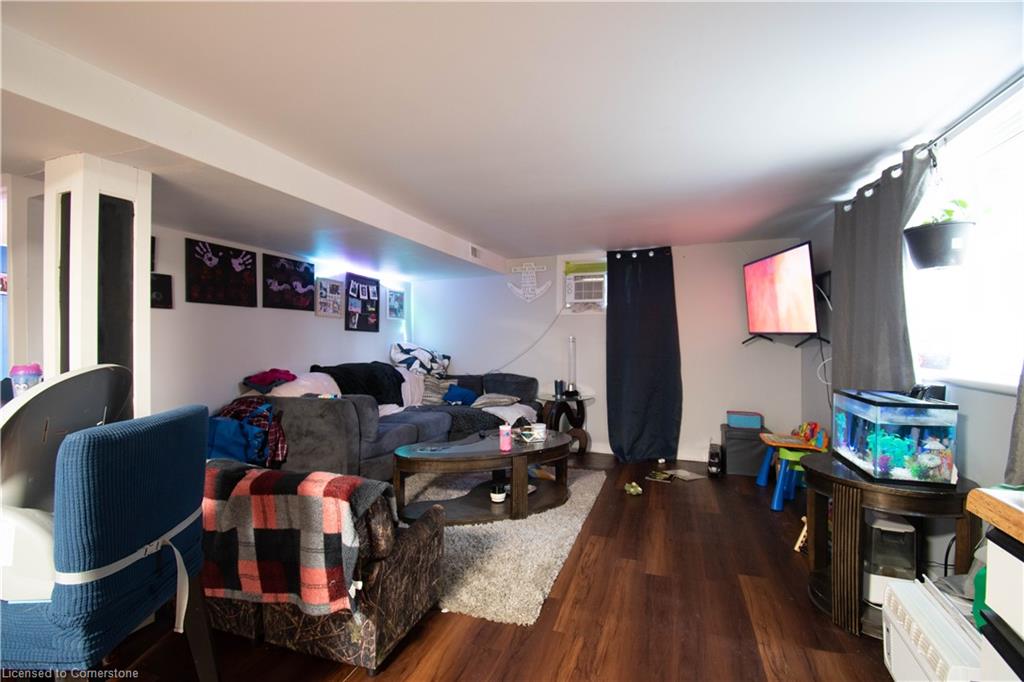 80 Frank Street Property Photo 6