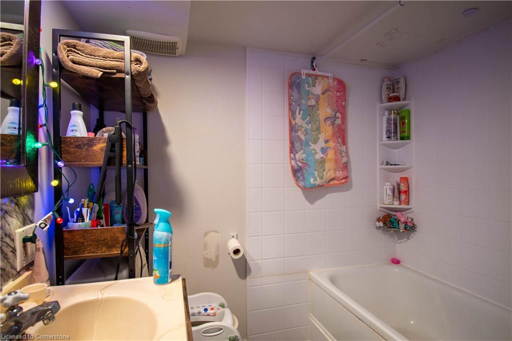 80 Frank Street Property Photo 14