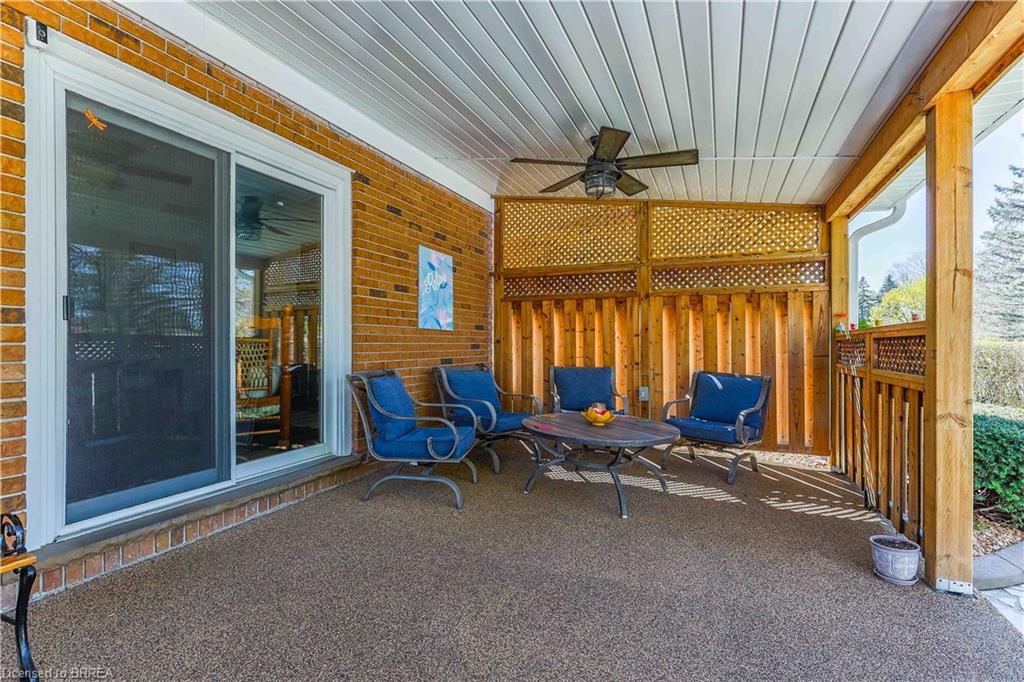 7 Crestlynn Crescent Property Photo 36