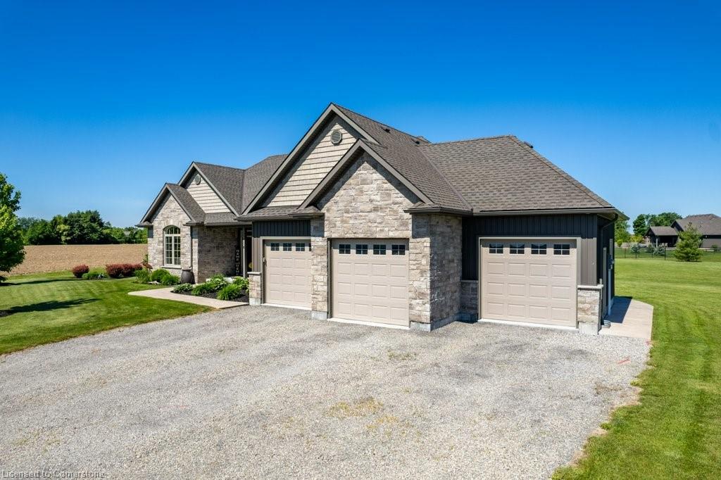 6 Silverthorne Court Property Photo 2