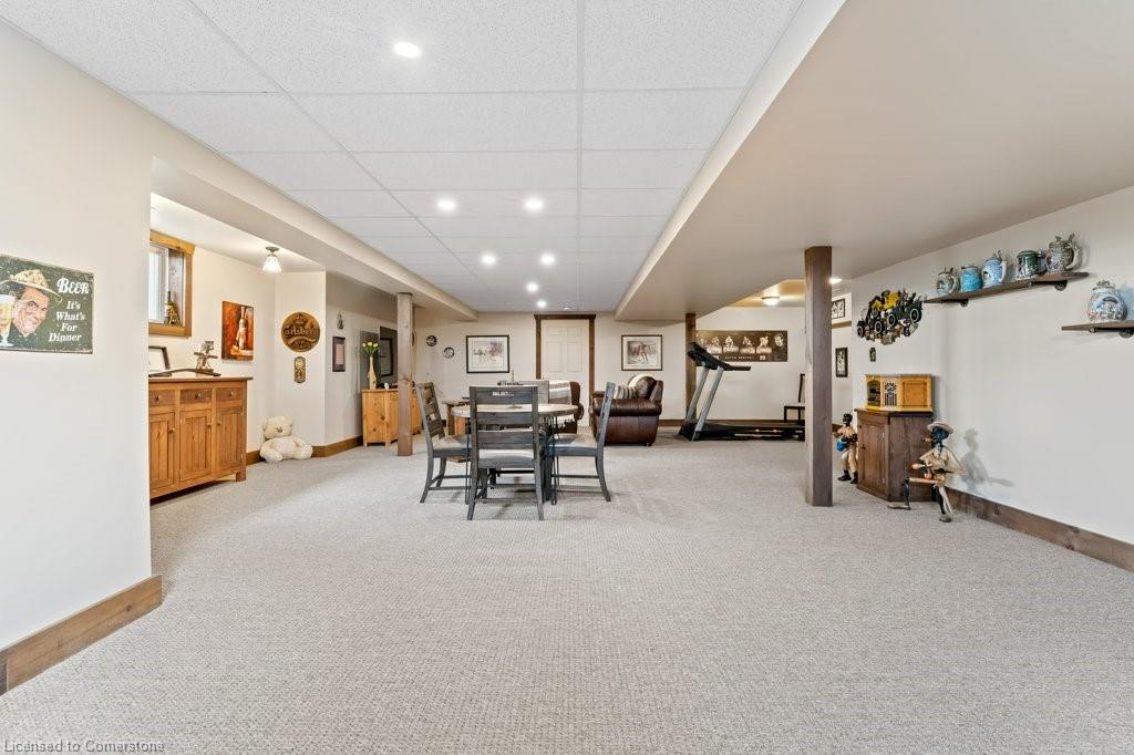 6 Silverthorne Court Property Photo 32