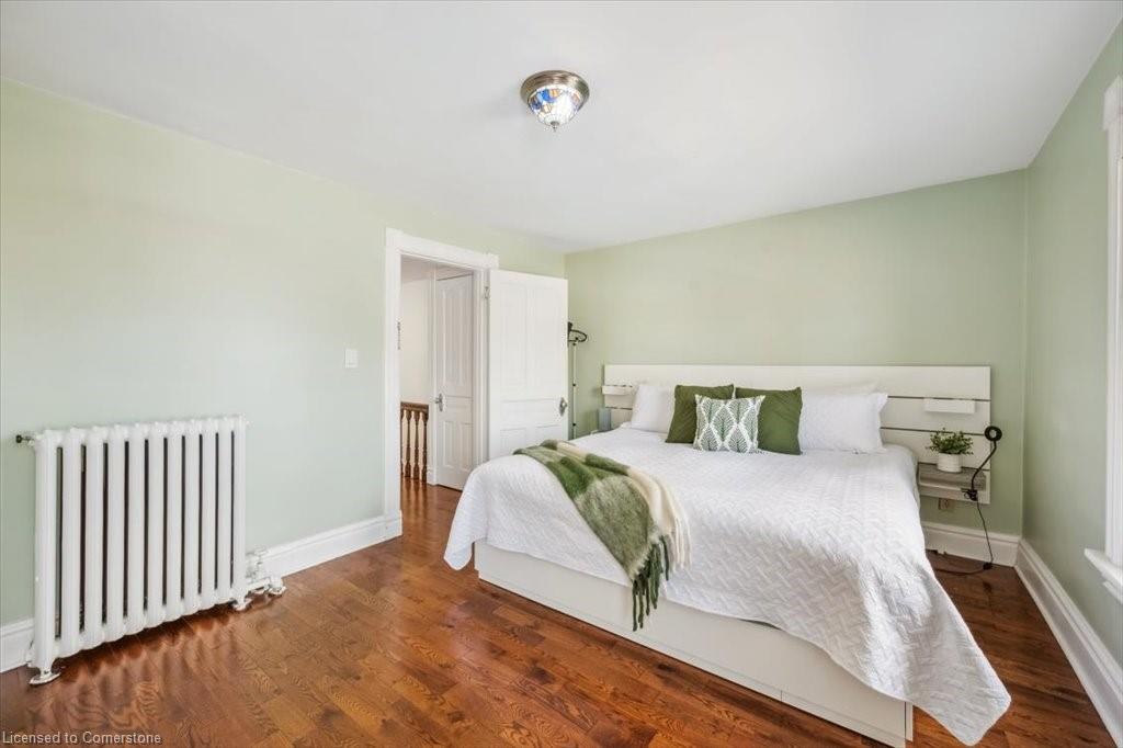572 Woolwich Street Property Photo 27