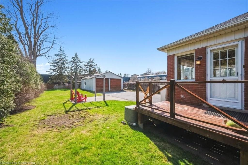 572 Woolwich Street Property Photo 38