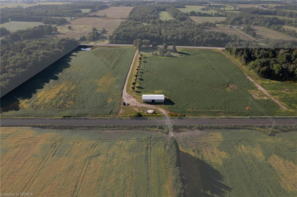 686455 & 686473 Highway 2 Property Photo 5