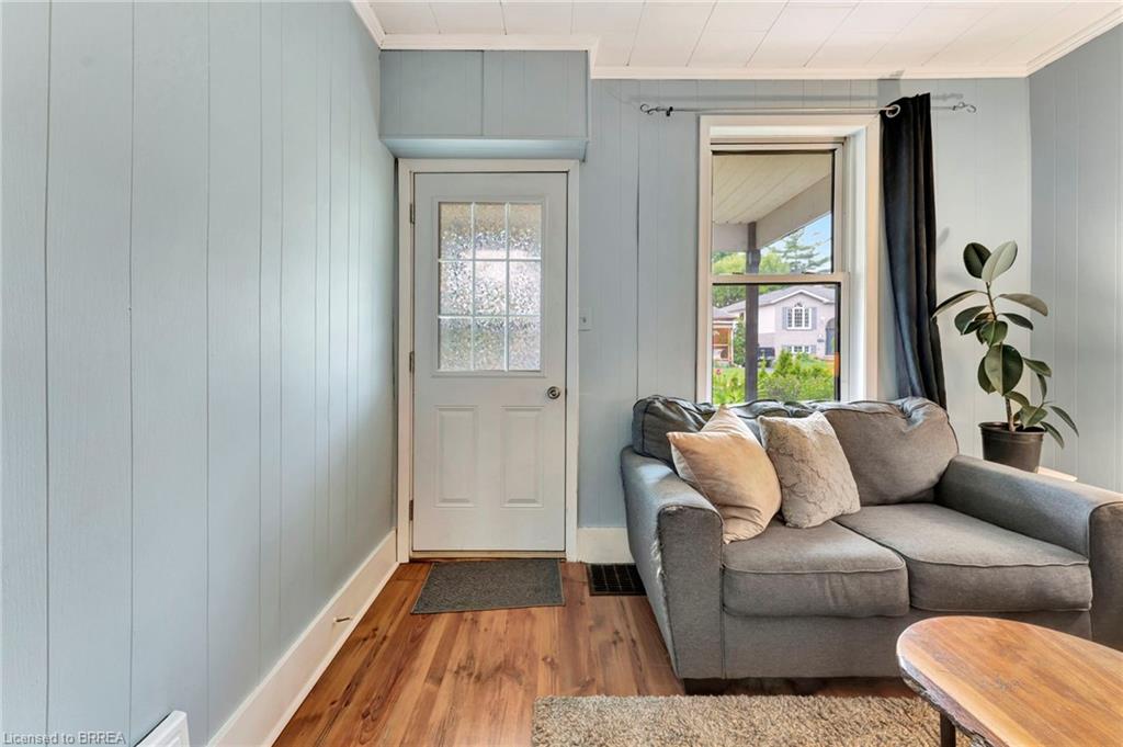 128 Francis Street Property Photo 5