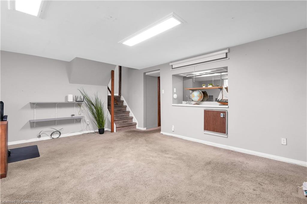 187 Lynnbrook Crescent Property Photo 30