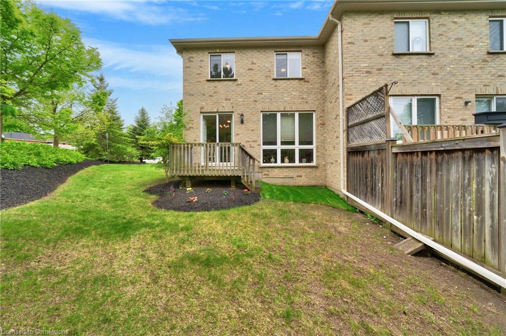 17-28 Doon Mills Drive Property Photo 37
