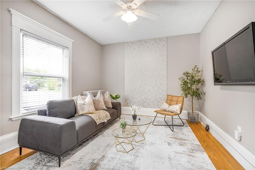 209 Murray Street Property Photo 4