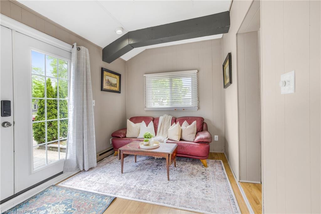 209 Murray Street Property Photo 10