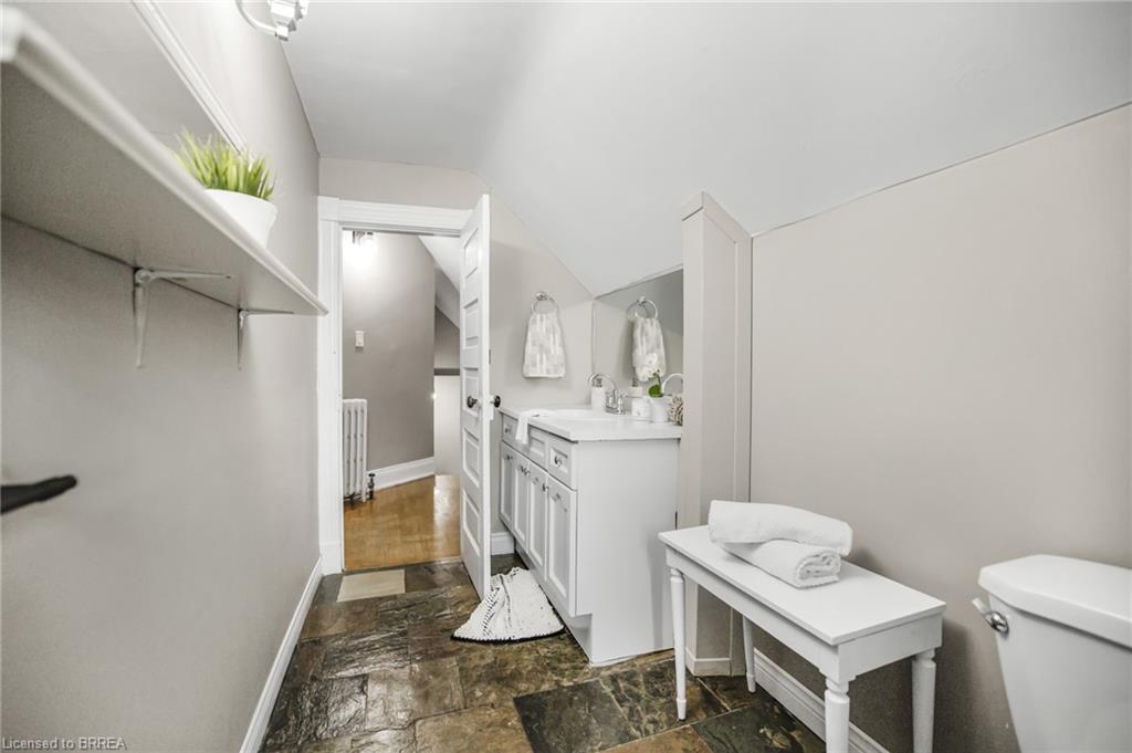 209 Murray Street Property Photo 20