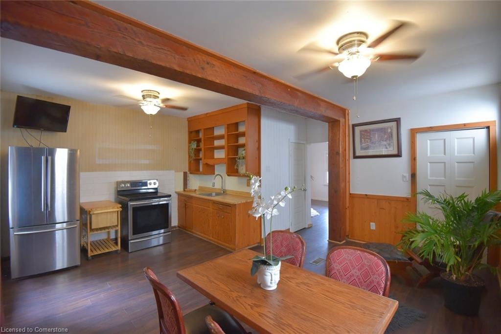 29 Mayflower Avenue Property Photo 8