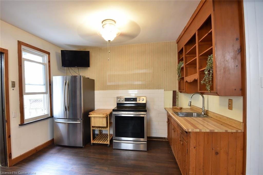 29 Mayflower Avenue Property Photo 13