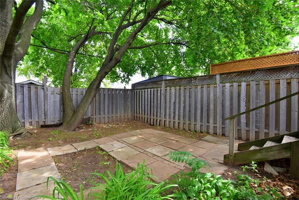 29 Mayflower Avenue Property Photo 34