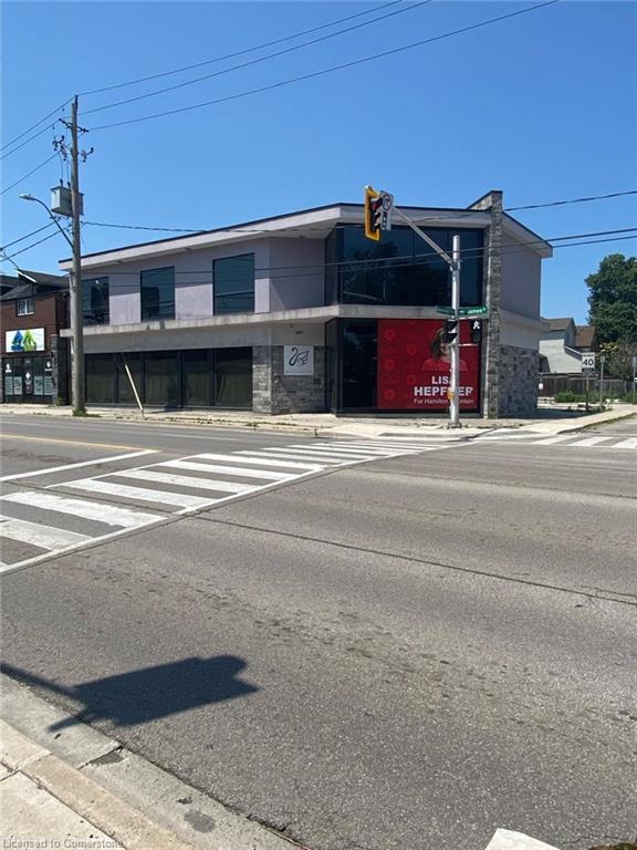 540 Upper James Street Property Photo 1