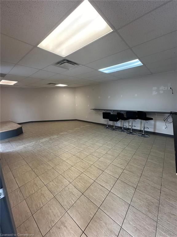 540 Upper James Street Property Photo 25