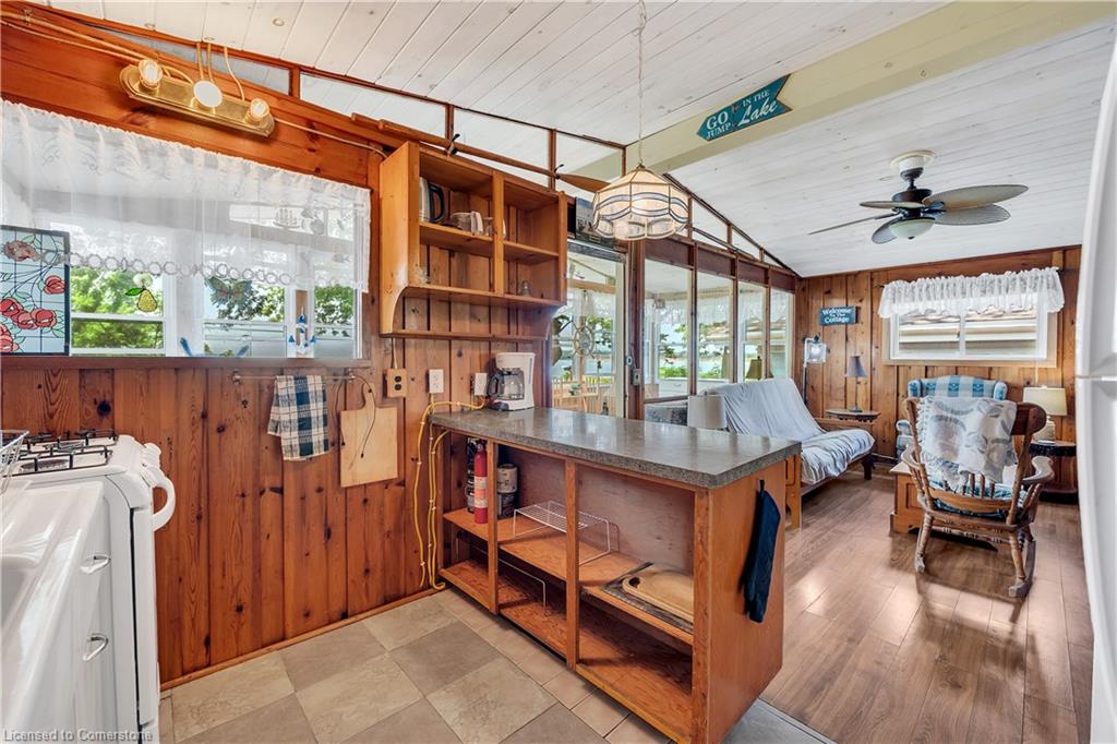 32 Warnick Road Property Photo 9