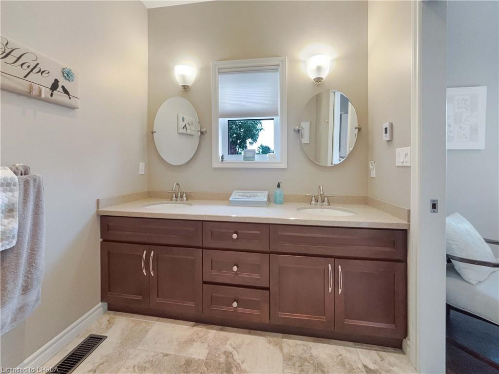 2 Kitson Street Property Photo 14