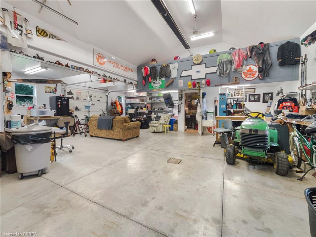 2 Kitson Street Property Photo 25