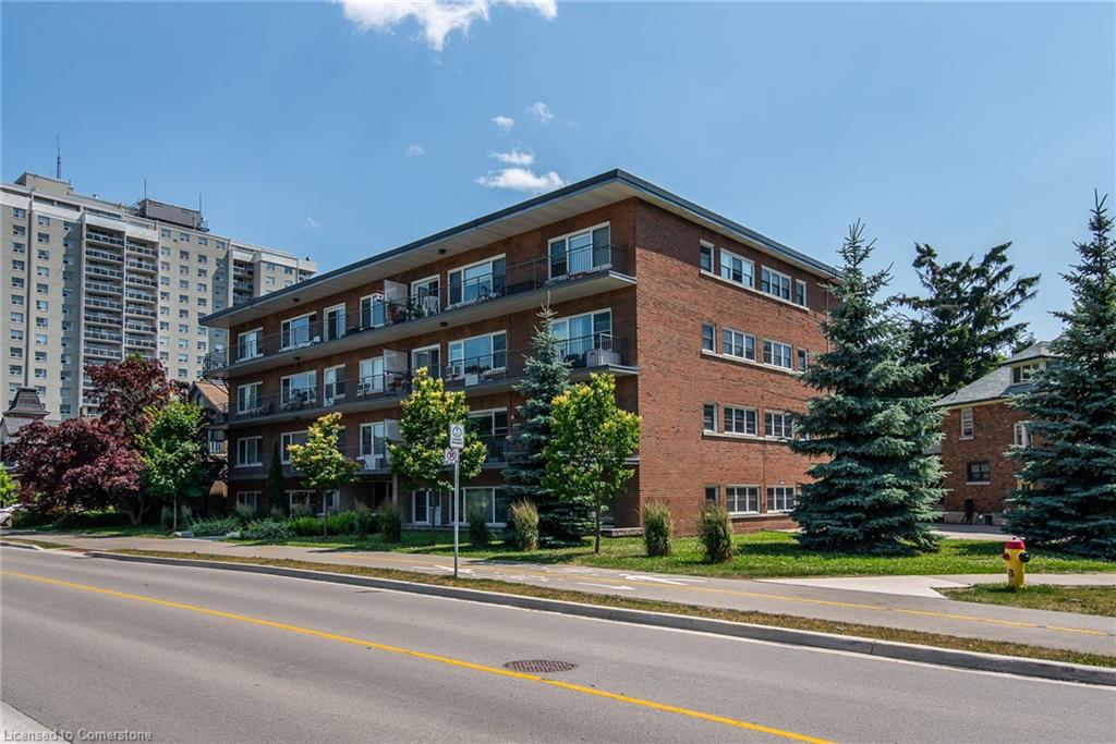 403-43 Margaret Avenue