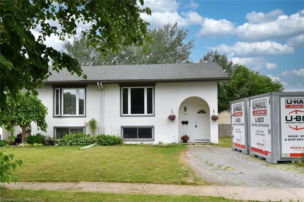 4553 Sussex Drive Property Photo 1