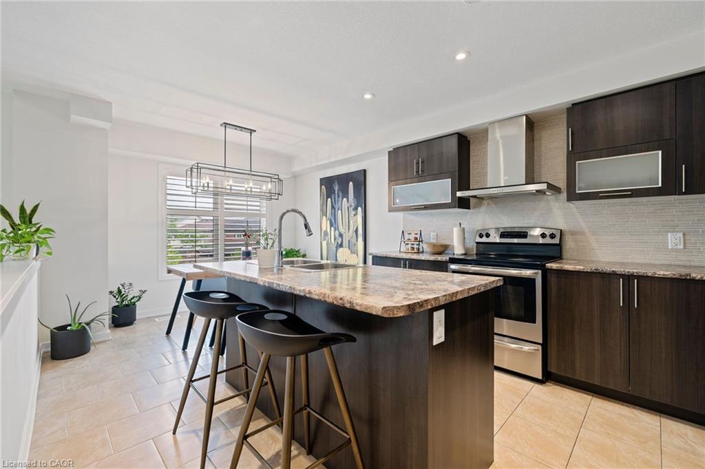 136 Crafter Crescent Property Photo 17