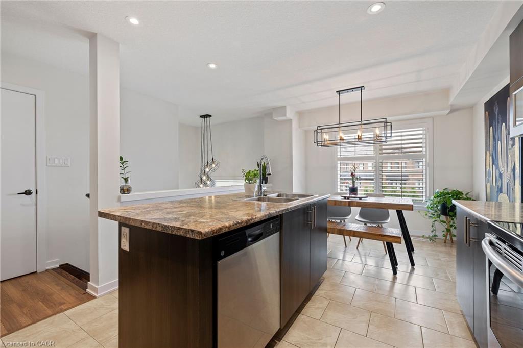 136 Crafter Crescent Property Photo 18