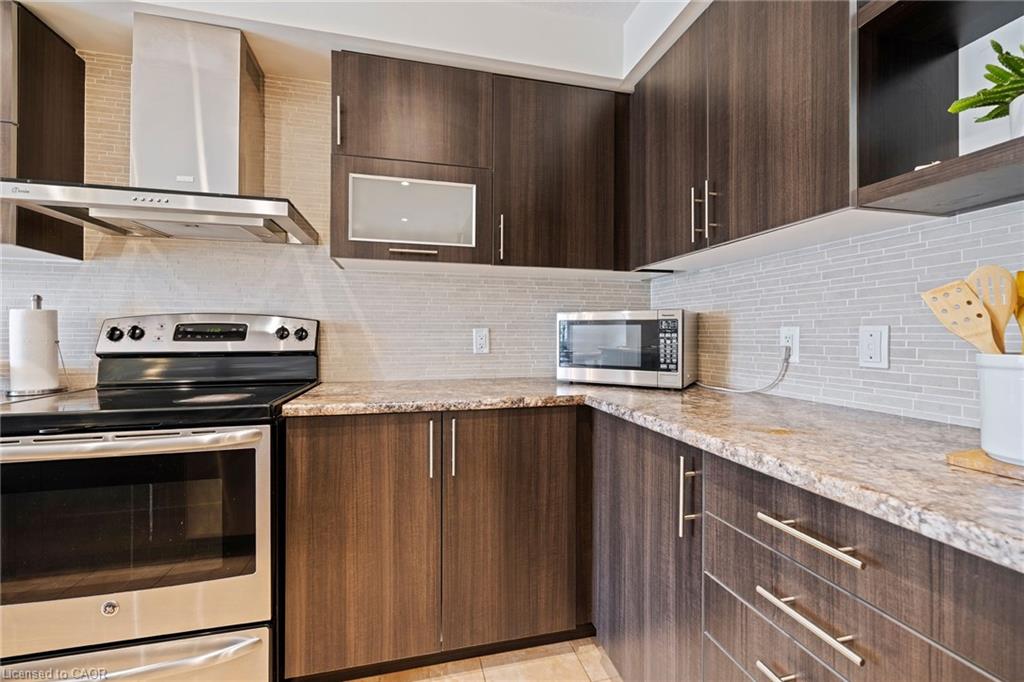 136 Crafter Crescent Property Photo 20