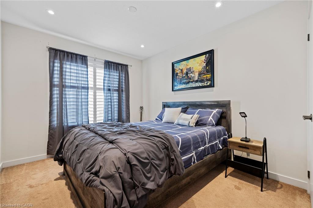 136 Crafter Crescent Property Photo 39