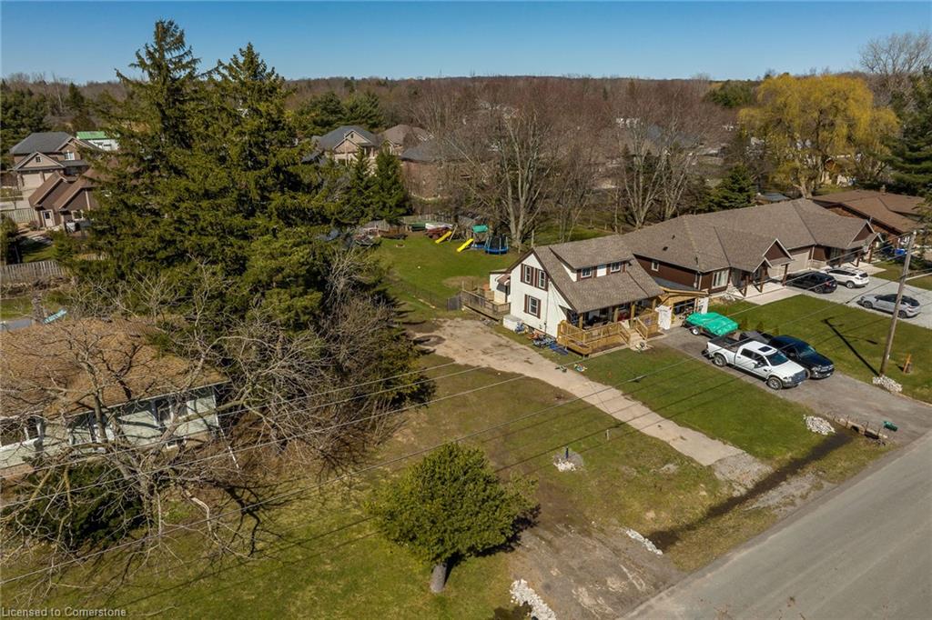 815 Foss Road Property Photo 4