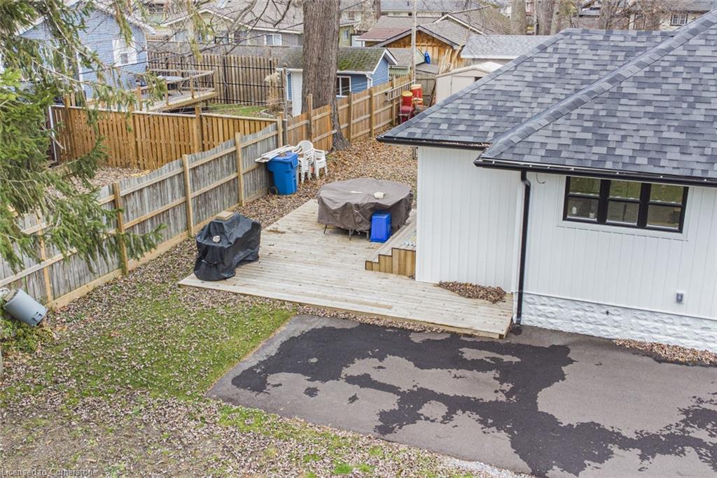 385 Westwood Avenue Property Photo 46