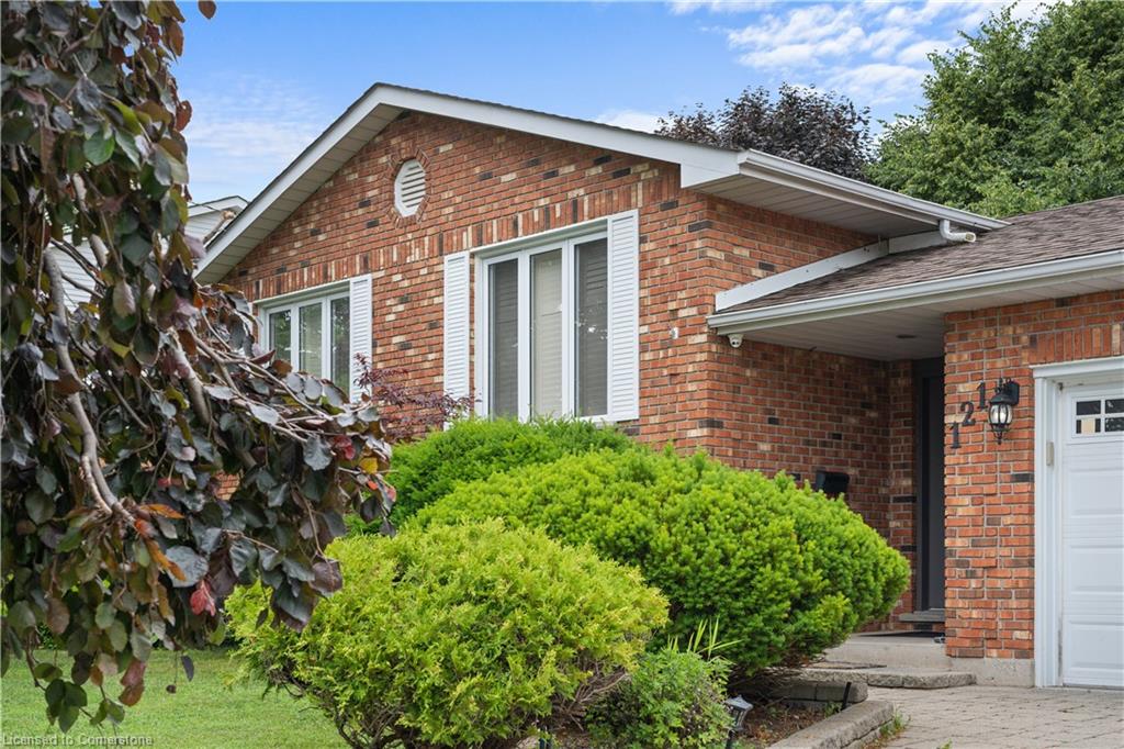 121 Tollgate Road Property Photo 8