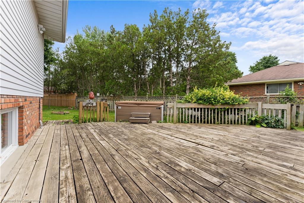 121 Tollgate Road Property Photo 12