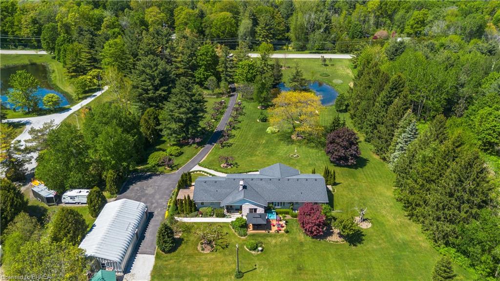 386 Radical Road Property Photo 4