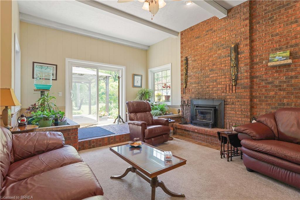 386 Radical Road Property Photo 17