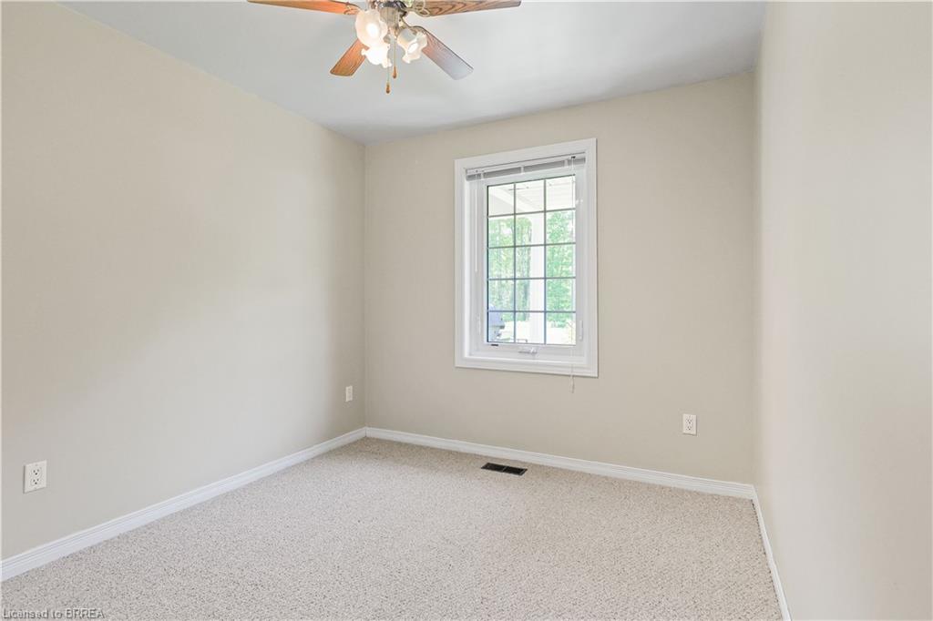 386 Radical Road Property Photo 29