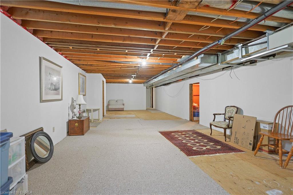 386 Radical Road Property Photo 32