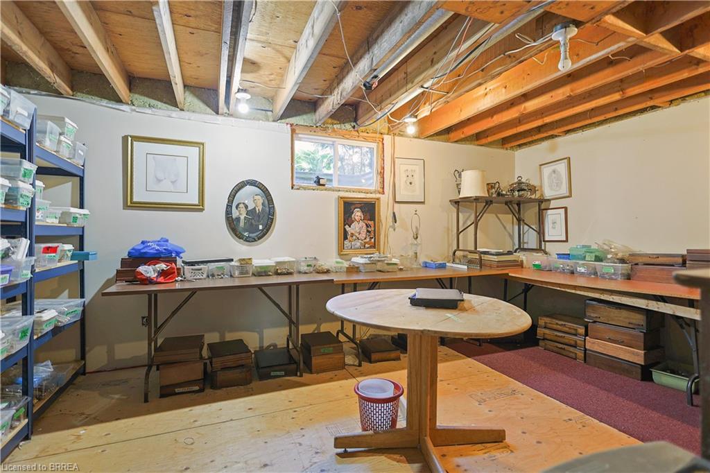 386 Radical Road Property Photo 33
