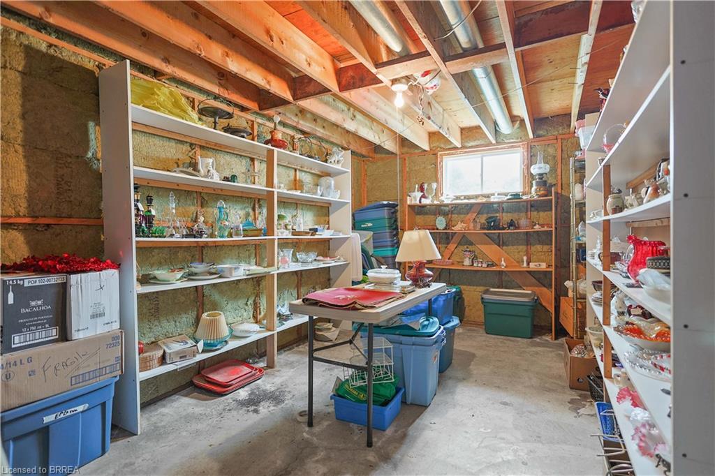 386 Radical Road Property Photo 34