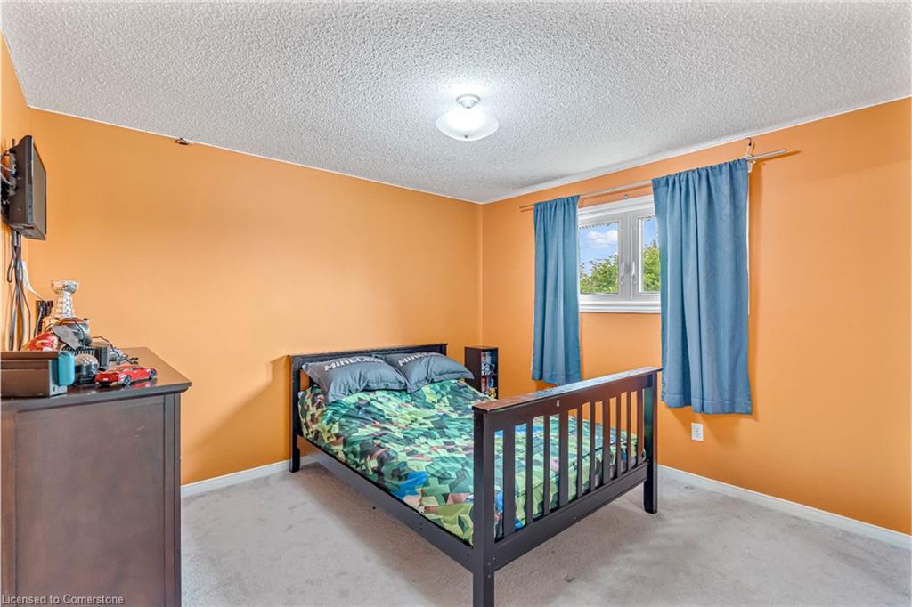 2054 Hunters Wood Drive Property Photo 25