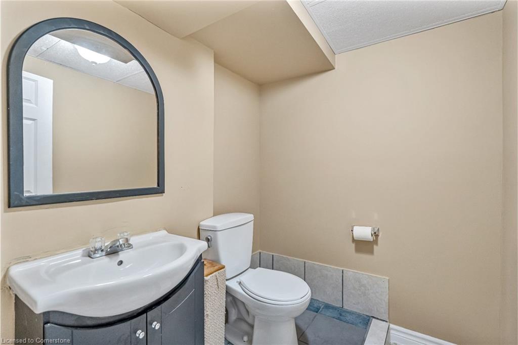 2054 Hunters Wood Drive Property Photo 35